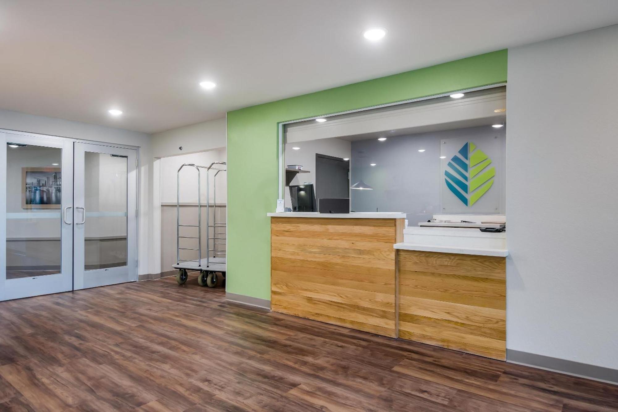 Woodspring Suites Tampa Airport North Veterans Expressway West Chase Exterior foto